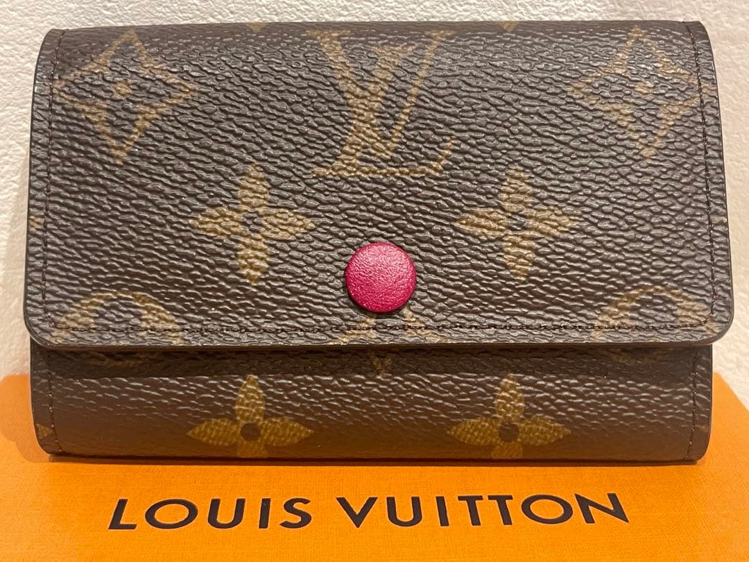 【極美品】LOUIS VUITTON モノグラムキーケース