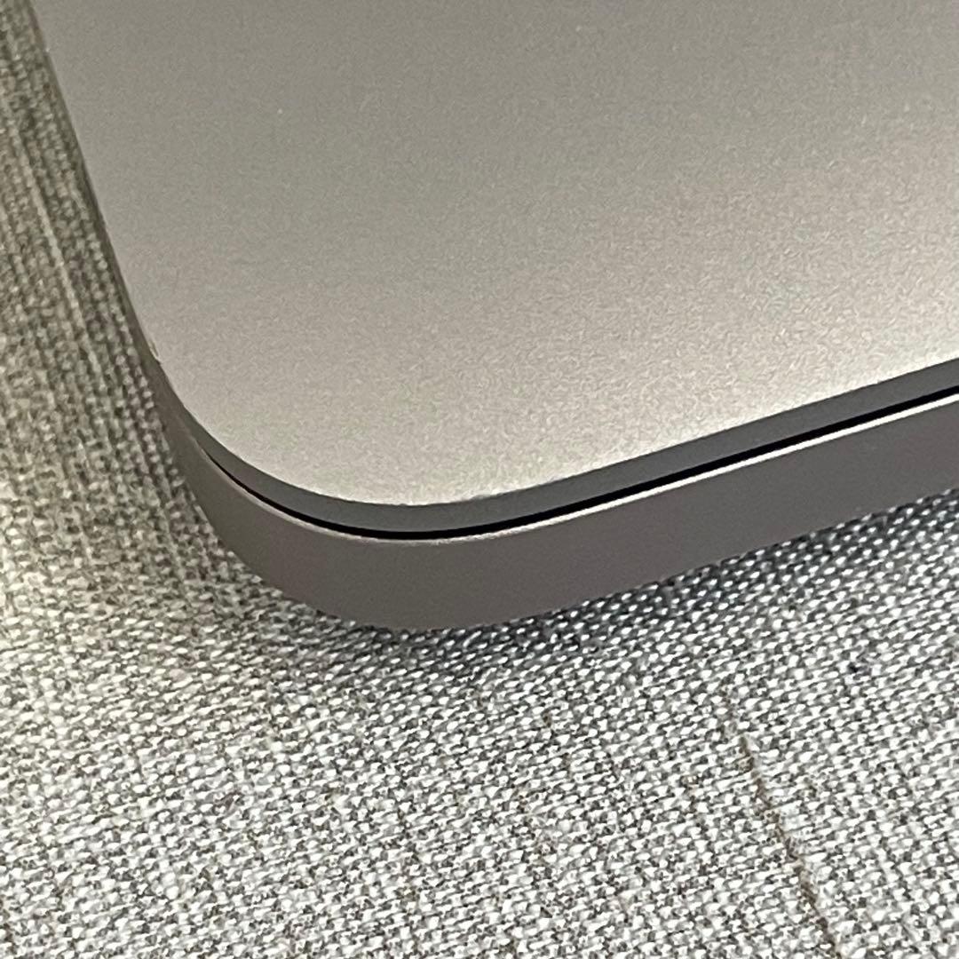 【H】MacBook Pro 13インチ A1706 動作確認済み