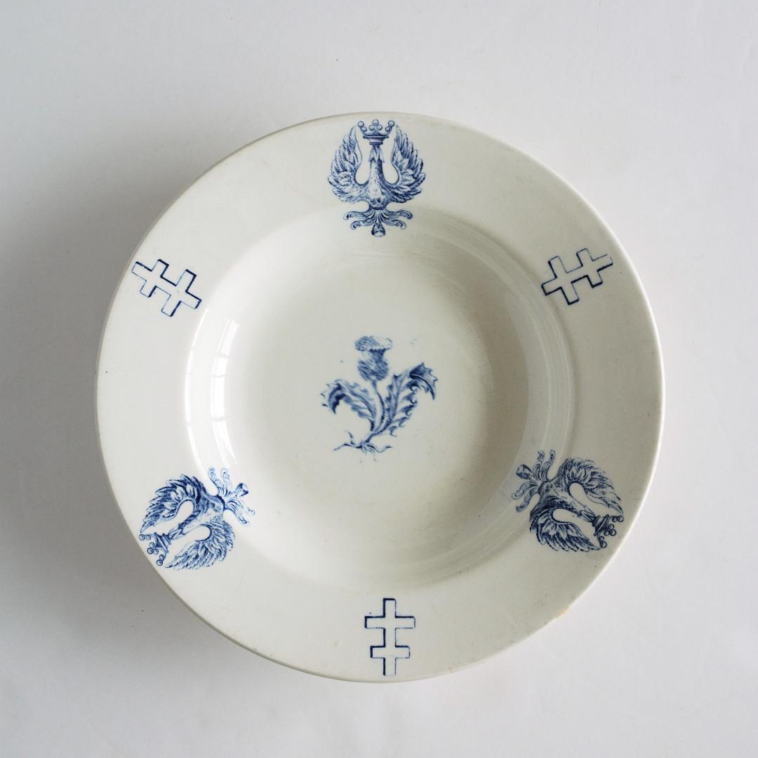 Luneville リュネヴィル ロレーヌ十字 アザミ 王冠鷲 珍しい深皿 C