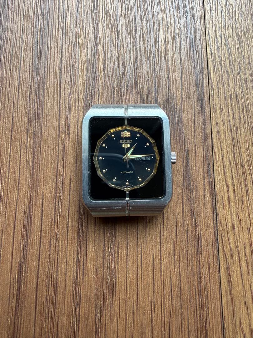 SEIKO5 4206-5700 本体のみ　ベルト無し　セイコー5 デイデイト