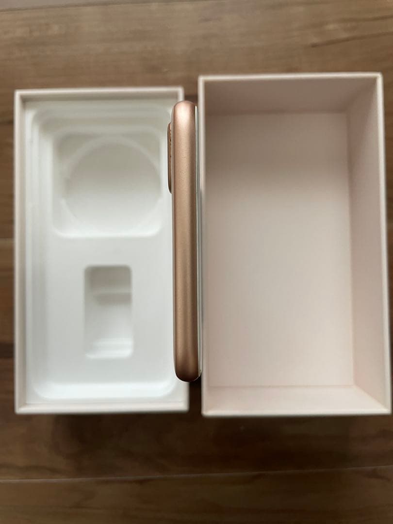 SIMフリー Apple iPhone 8 Plus 256GB ゴールド