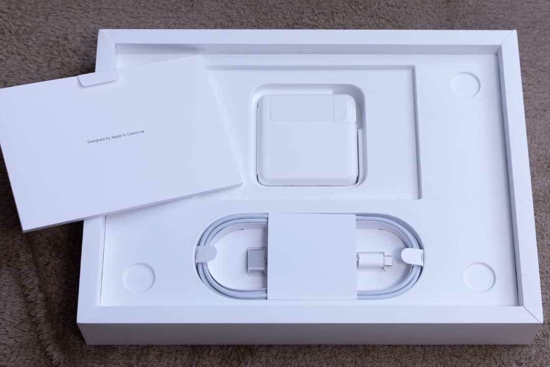 Apple MacBookPro M2 Pro シルバー14 2TB 32GB