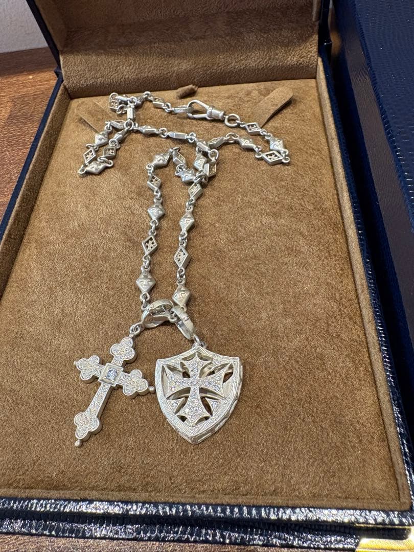 お*ち様 Loree Rodkin ローリーロドキン シルバーネックレス