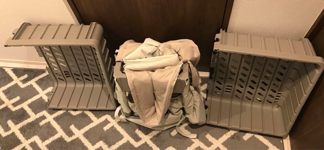 Combi ベビーベッド 専用ベッドマット　 収納バッグ、説明書付き