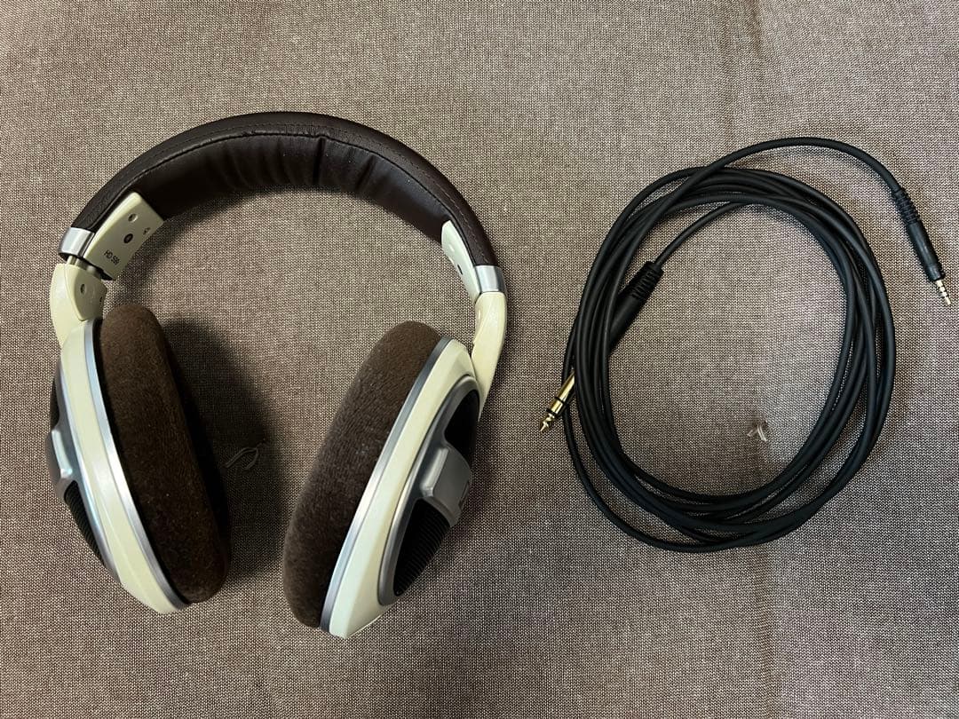 SENNHEISER ゼンハイザー HD599