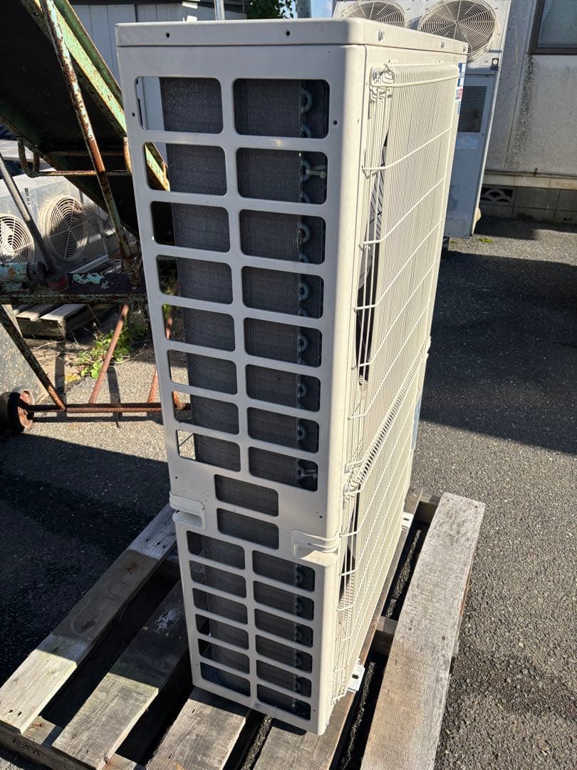 三菱PUZ-ERMP140LA6 エアコン　室外機のみ 業務用　お引き取り限定