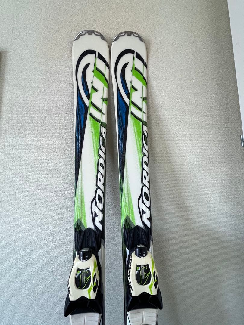 キタ出品 Nordica Sierra スキー板 160cm