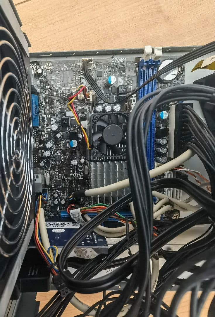 自作NAS PC サーバー利用としても可能