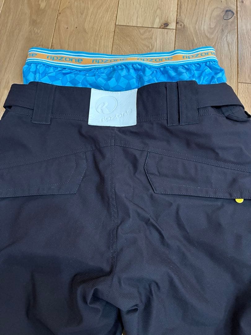 スノーボードウェア　セットアップ　５点　まとめ売り　リップゾーン　キスマーク