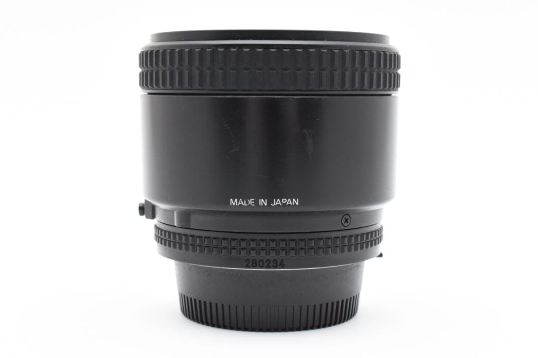 ニコン　Nikon AF NIKKOR 85mm F1.8