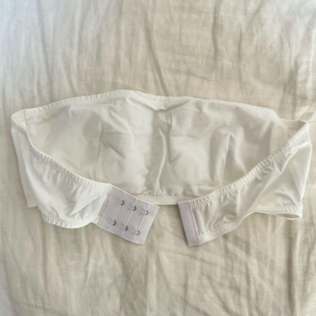 [美品・送料込み]yo BIOTOP/ヨービオトープ tiny bra top白