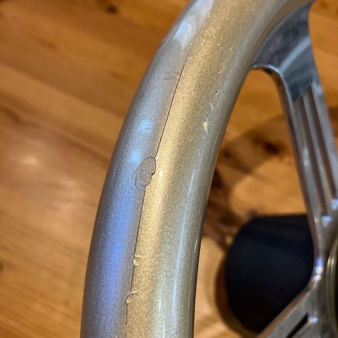 シルバー 3スポーク ステアリング 本体 ステアリングサイズ　35です。