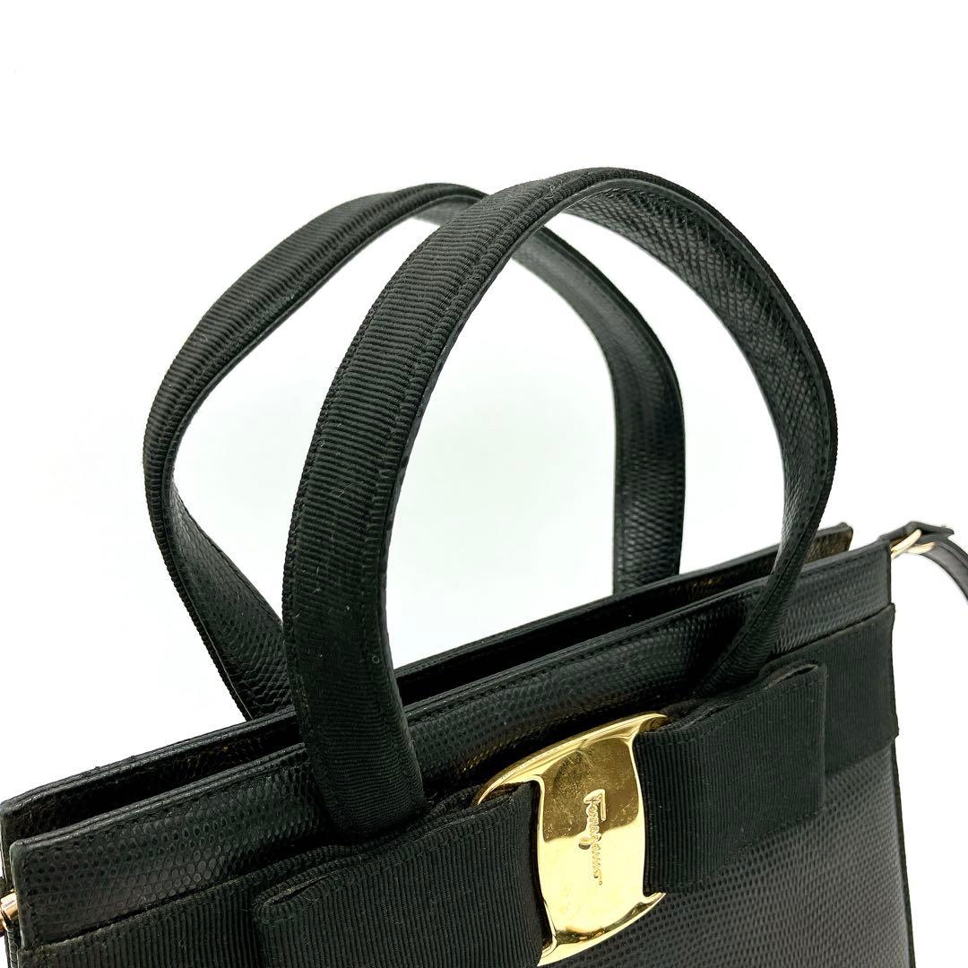 【Salvatore Ferragamo】ハンドバッグ レザー　リザード　黒