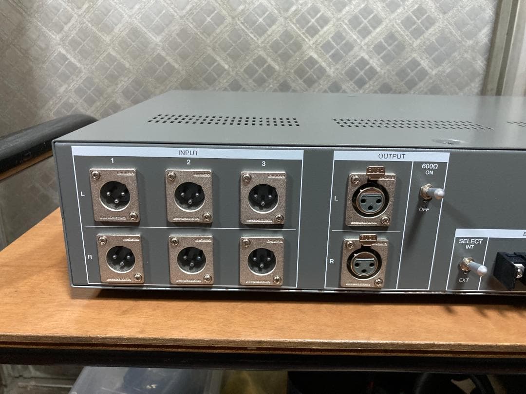 ●希少品！ 放送業務用オーディオモニタースピーカー 新品 動作品！