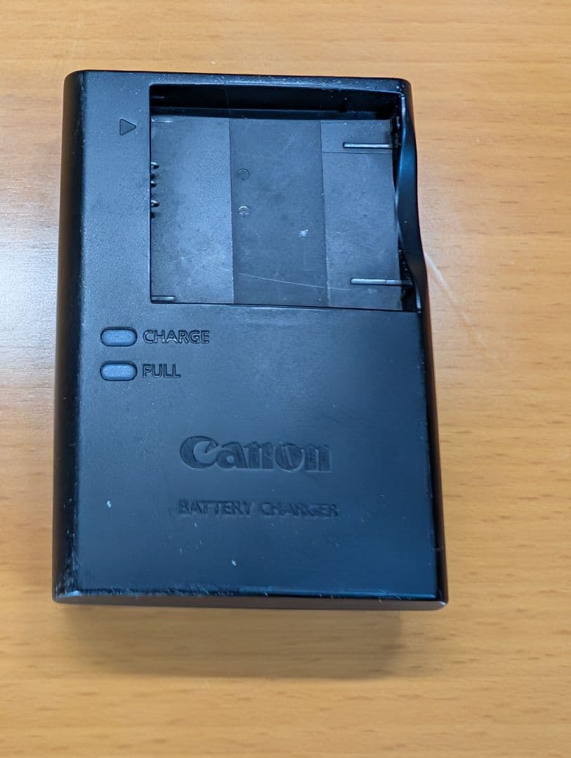 Canon IXY 160 シルバー コンパクトデジタルカメラ 動作確認済