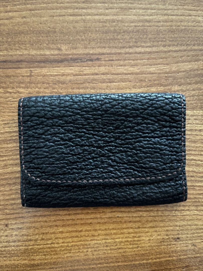 T.mbh ケース　シャーク　サメ革　スマートウォレット