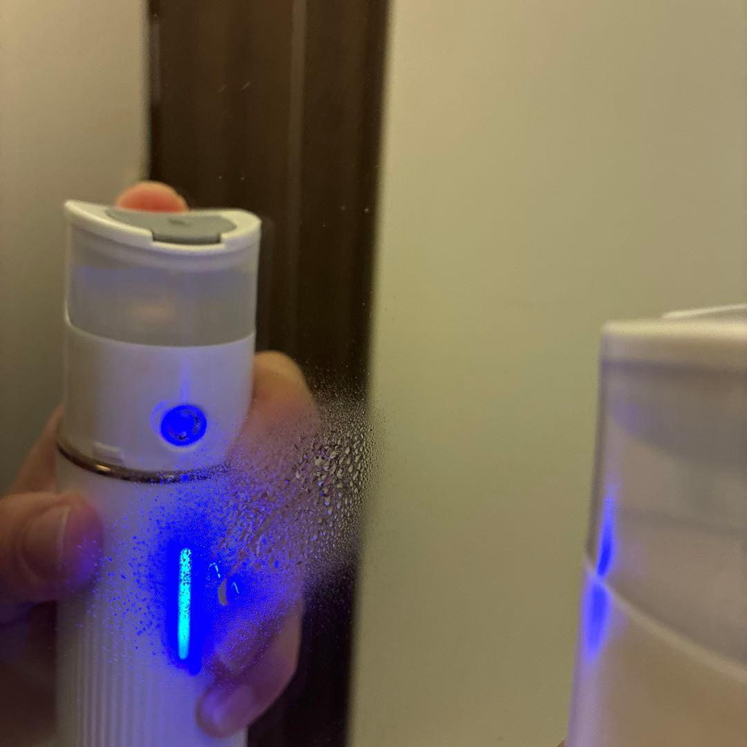 Ruby-tell 美顔器 ホワイト 充電器付きハンディ