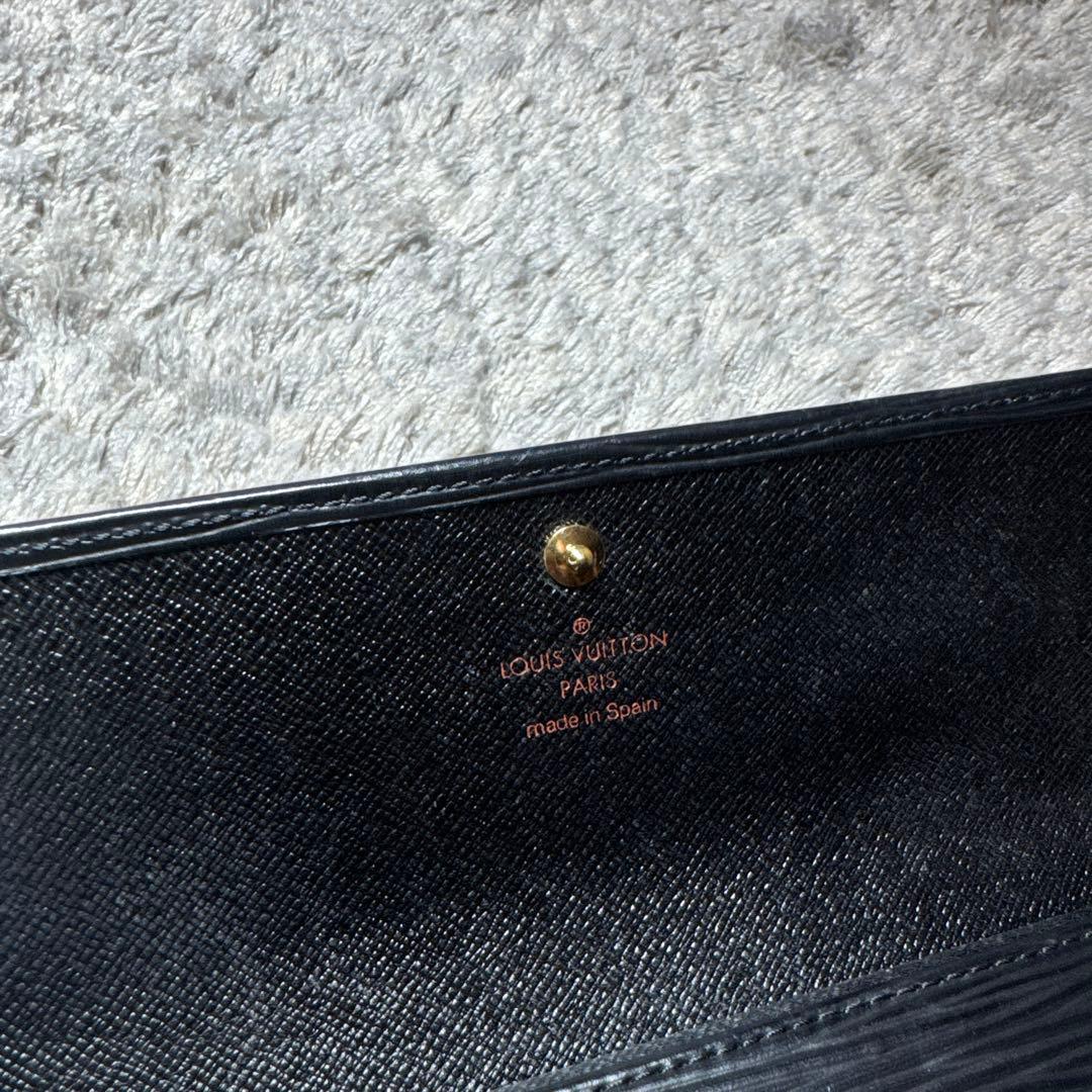 LOUIS VUITTON ルイヴィトン 長財布 三つ折り エピ ブラック