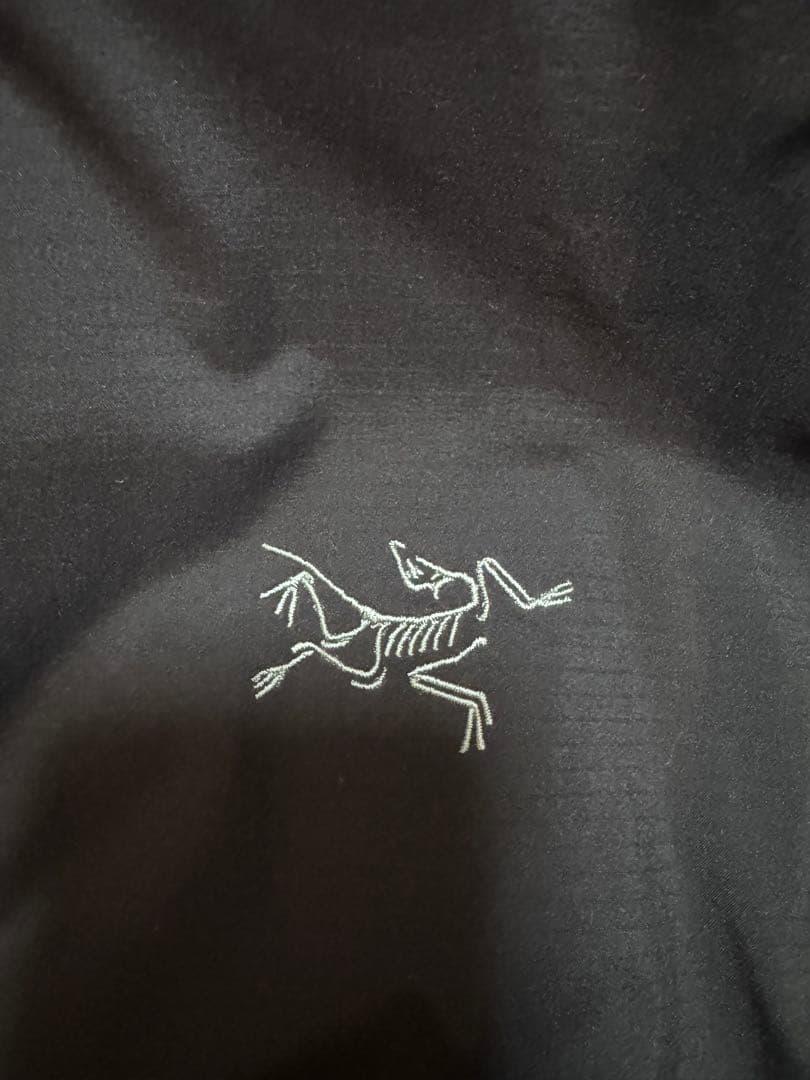 【値下げ】ARC'TERYX アトムヘビーウェイトフーディ　ブラックL