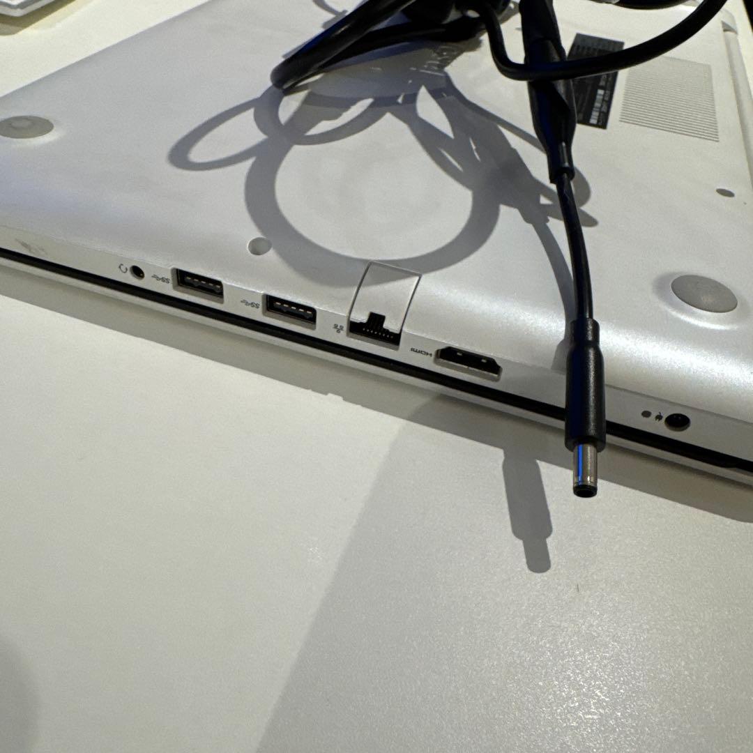 DELL ノートPC Ryzen 5 2500U 8GB 240GB