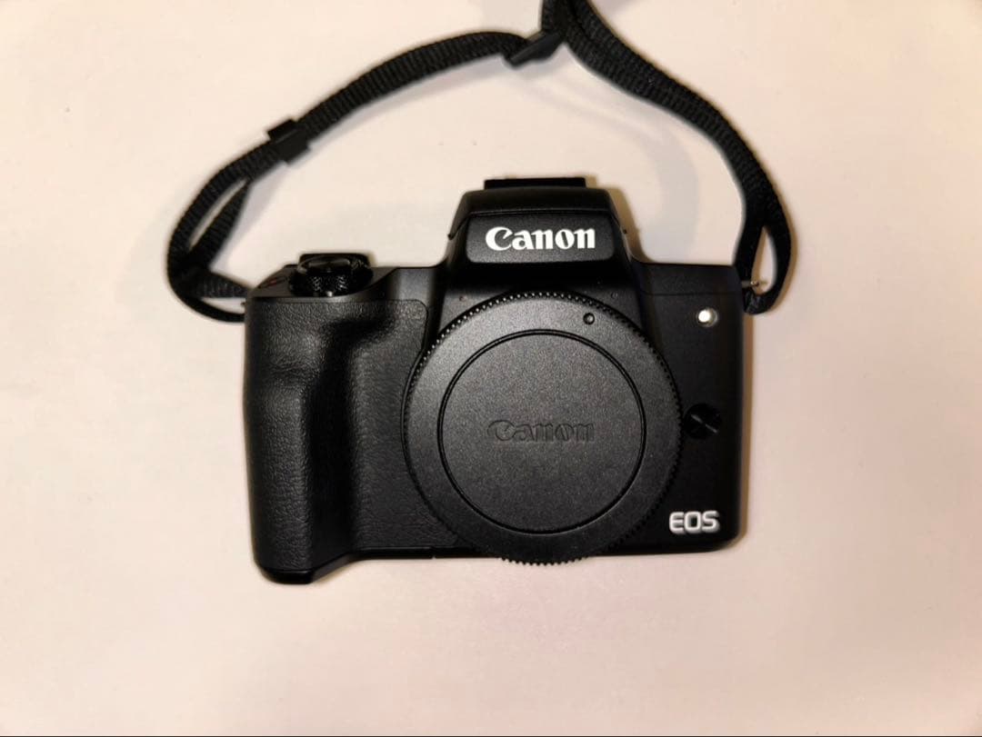 Canon EOS Kiss M2 ダブルズームキット5年保証★本日限定価格