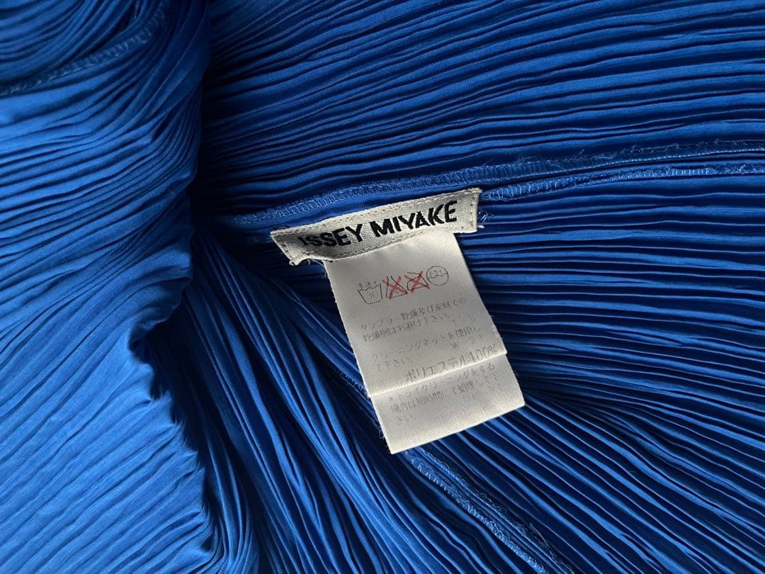 ISSEY MIYAKE プリーツ　トップス