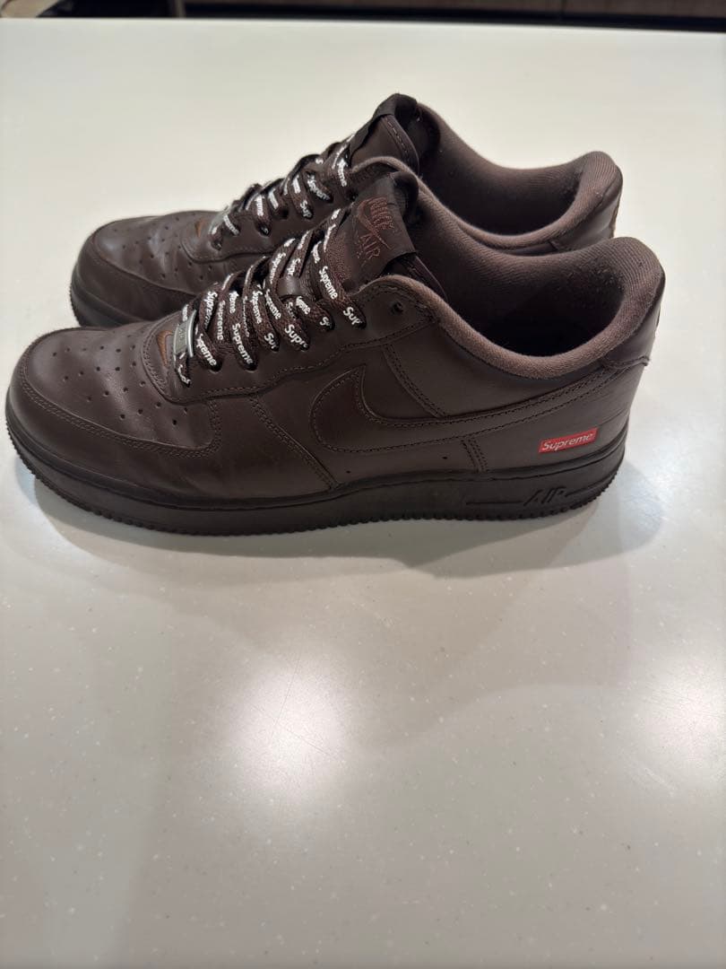 靴 Supreme x Nike Air Force 1 Low brown