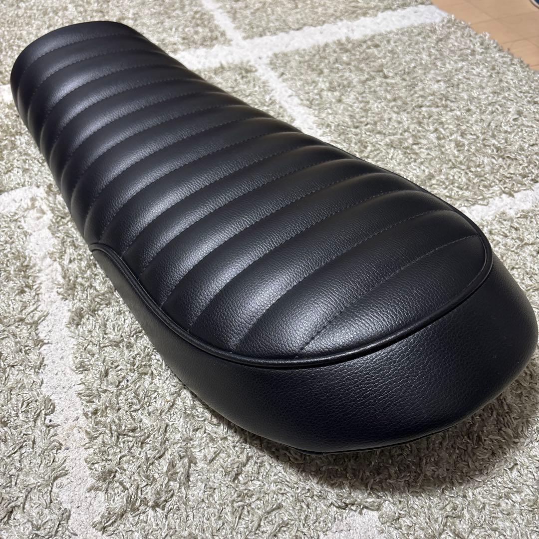 HEAVEN'S 250TR シート　ブラック/タックロール