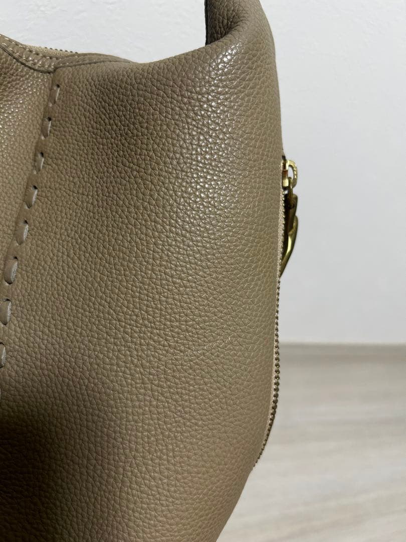 Magnu マヌー　keg pouch ケッグポーチ　グレージュ