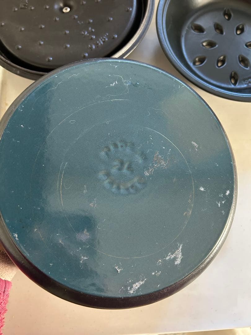 ストウブ 24cm STAUB 鋳物 ホーロー鍋