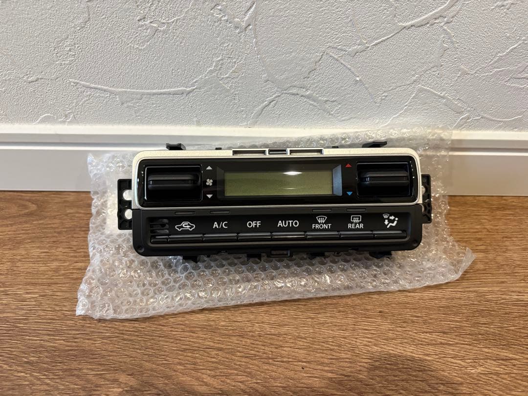 ワゴンR等エアコンパネル