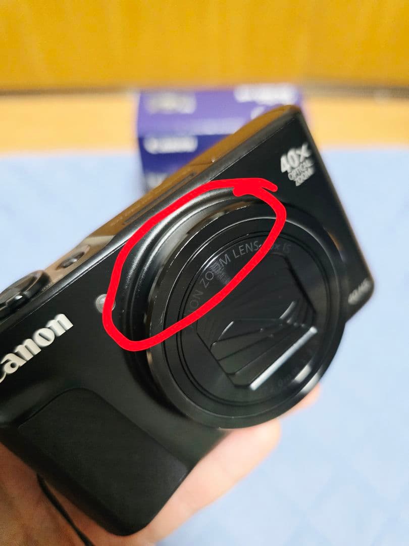 Canon PowerShot SX740 HS 本体と付属品