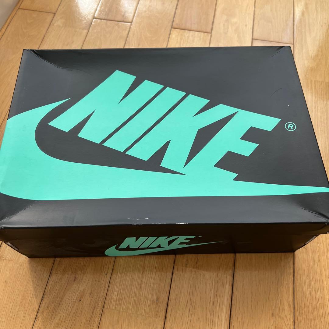 ペ*ノ様 NIKE AIR JORDAN 1 HI OG GREEN GLOW