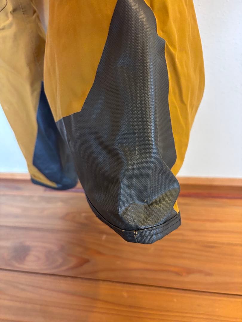 れ*せ様 volcom ビブパンツ gore-tex ゴアテックス ボルコム s