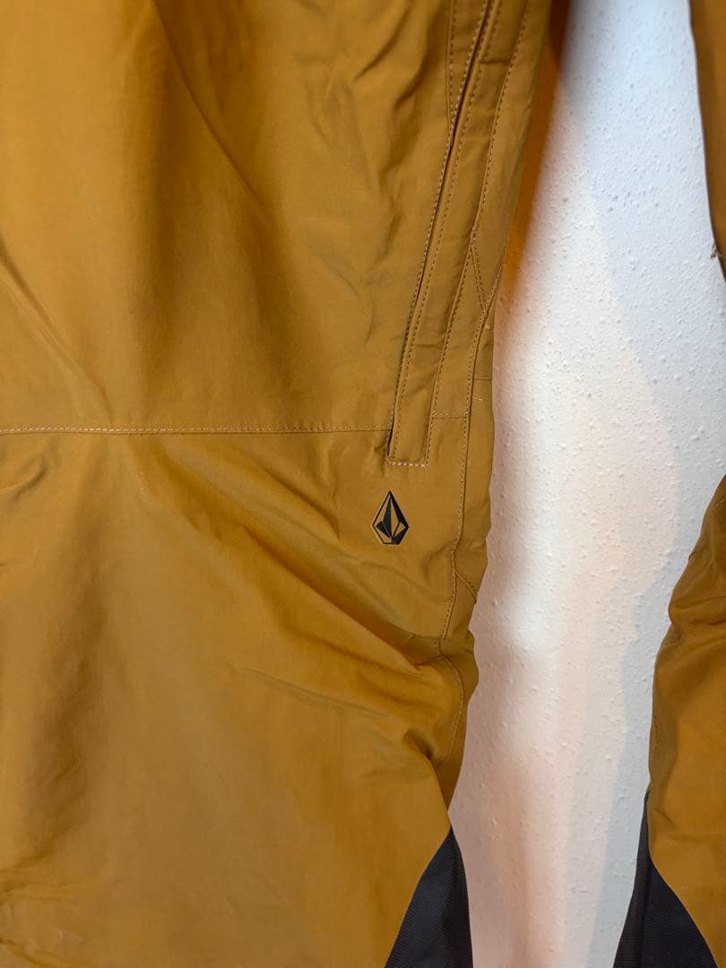 れ*せ様 volcom ビブパンツ gore-tex ゴアテックス ボルコム s