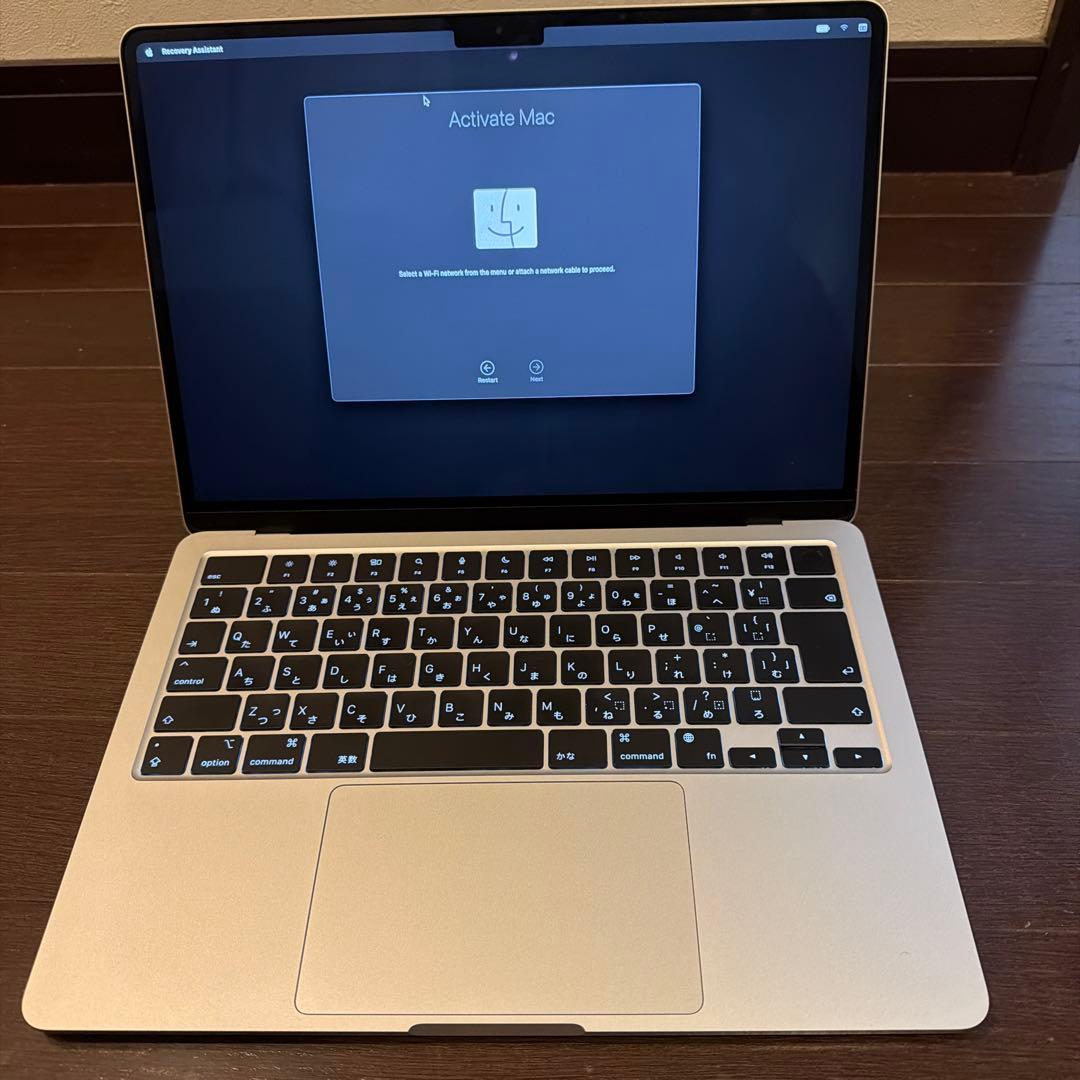 M2チップ搭載13インチMacBook Air - シルバー