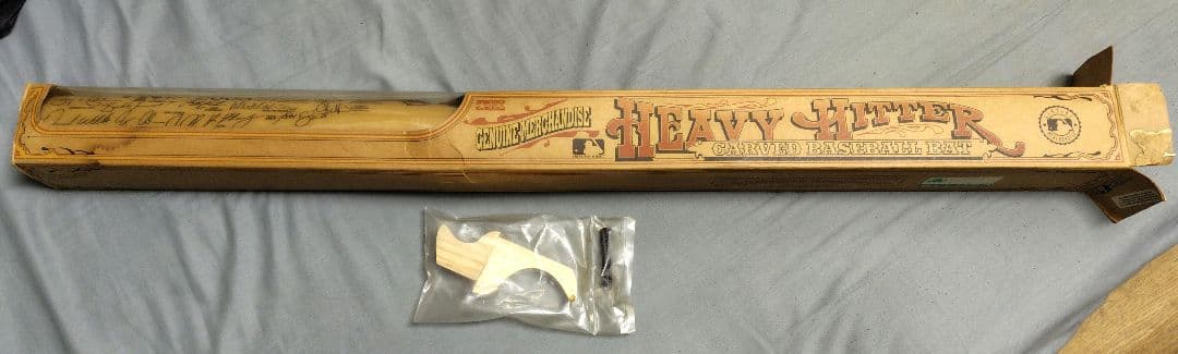 ヤンキース　2003　優勝記念　木製バット　HEAVY HITTER　シリアル入