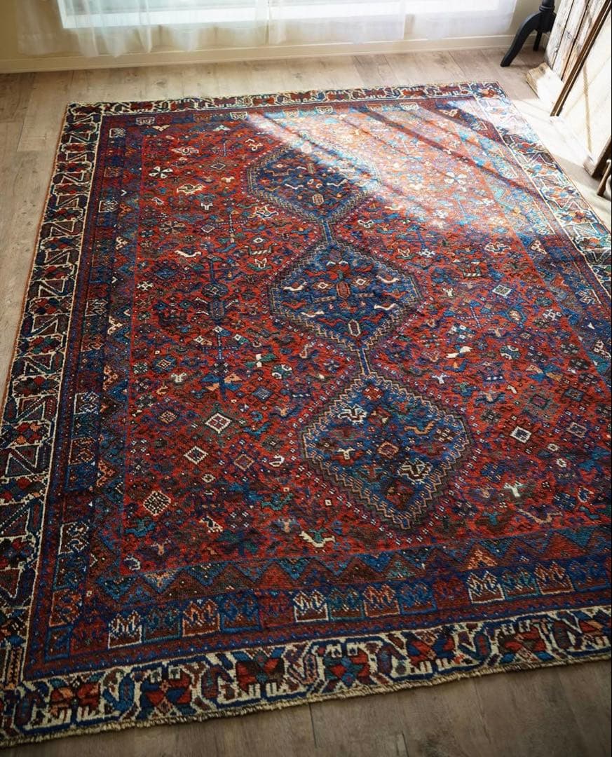 シラーズ　トライバルラグ　ヴィンテージラグ