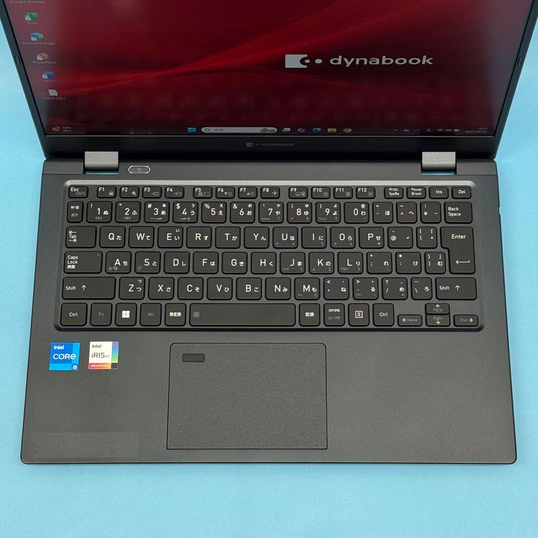 【美品】625 dynabook G83/HU i5-1135G7 16GB