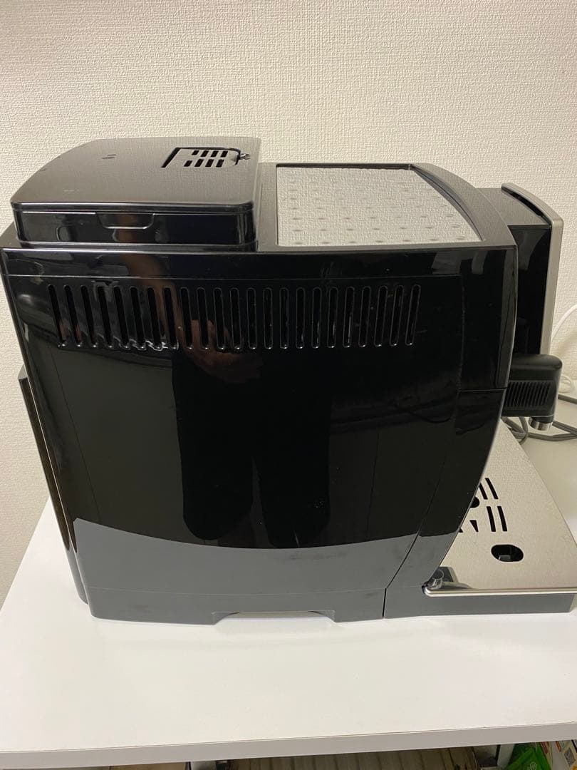 デロンギ マグニフィカs カプチーノ スマート ECAM23260SB