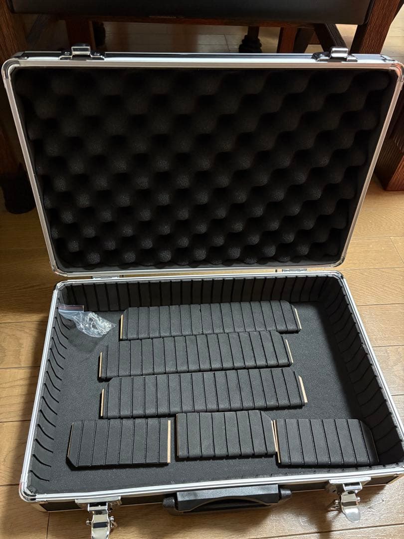 新品　DREAM BOX ベイブレードX ケース 中サイズ ドリームボックス