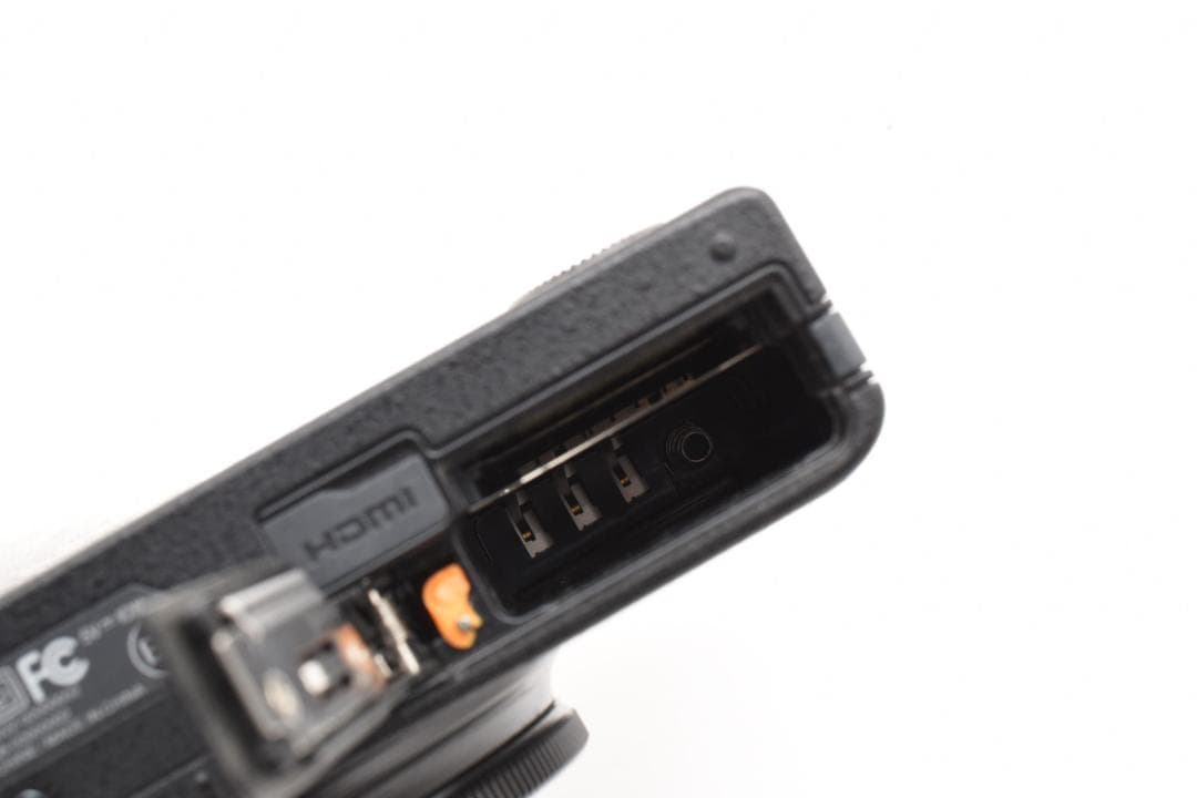 FUJIFILM XQ1 ブラック コンパクトデジタルカメラ