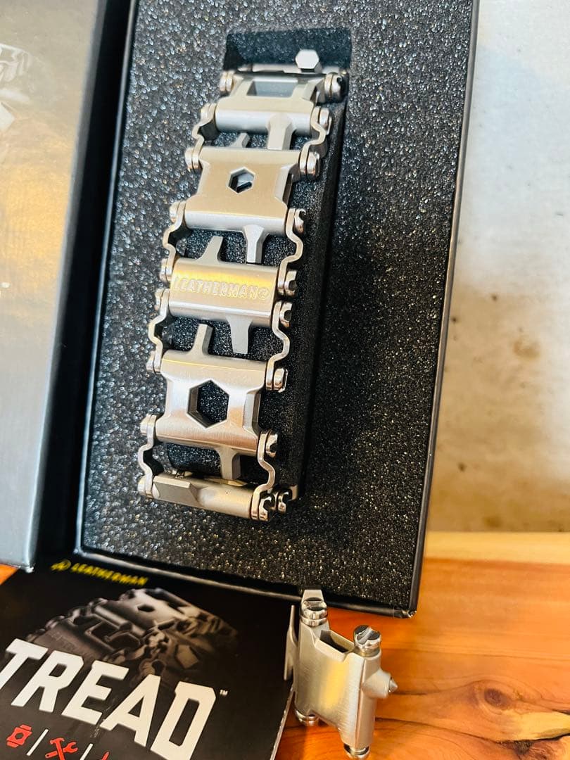 LEATHERMANマルチツール ブレスレット TREAD