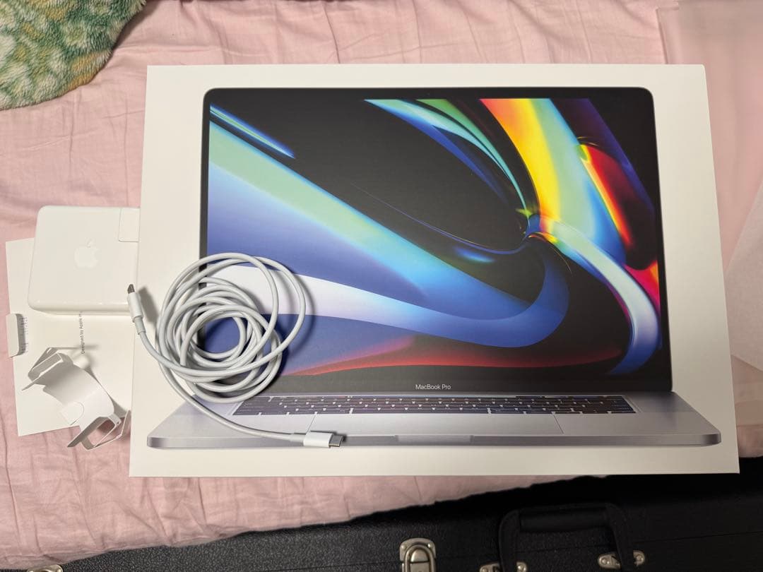 MacBook本体 MacBook Pro 16inch intel i9