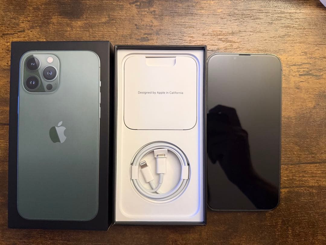 Naka　超美品 iPhone13promax アルパイングリーン