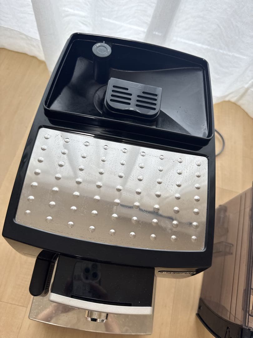 DeLonghi ECAM23260 エスプレッソマシン