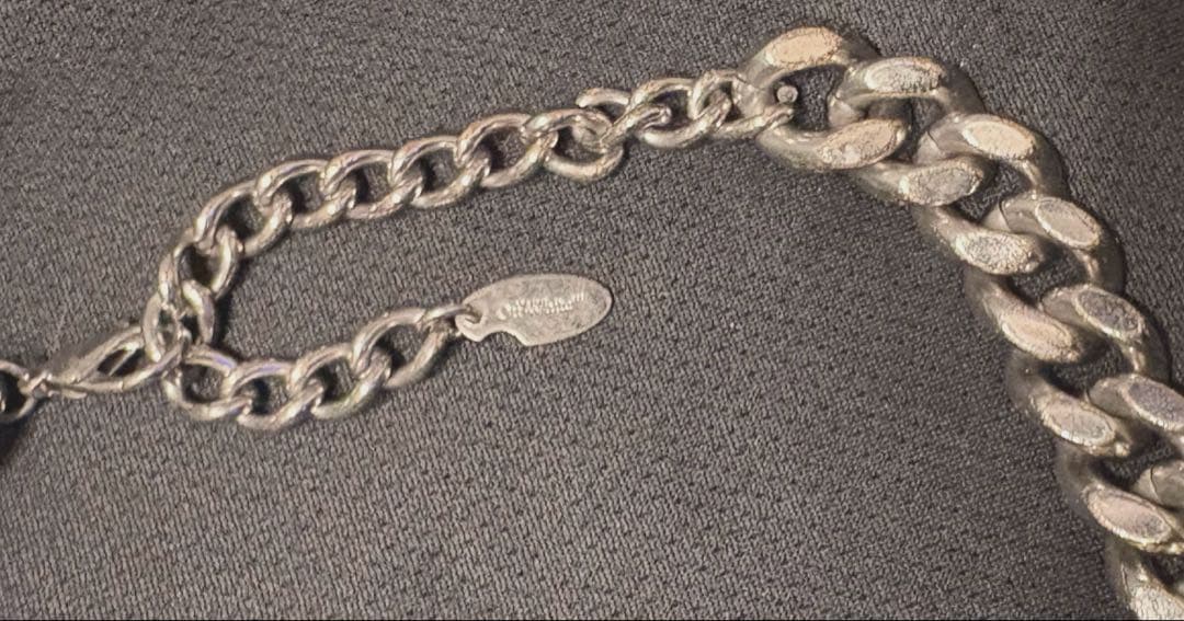 OFF-WHITE ロゴチェーンネックレス