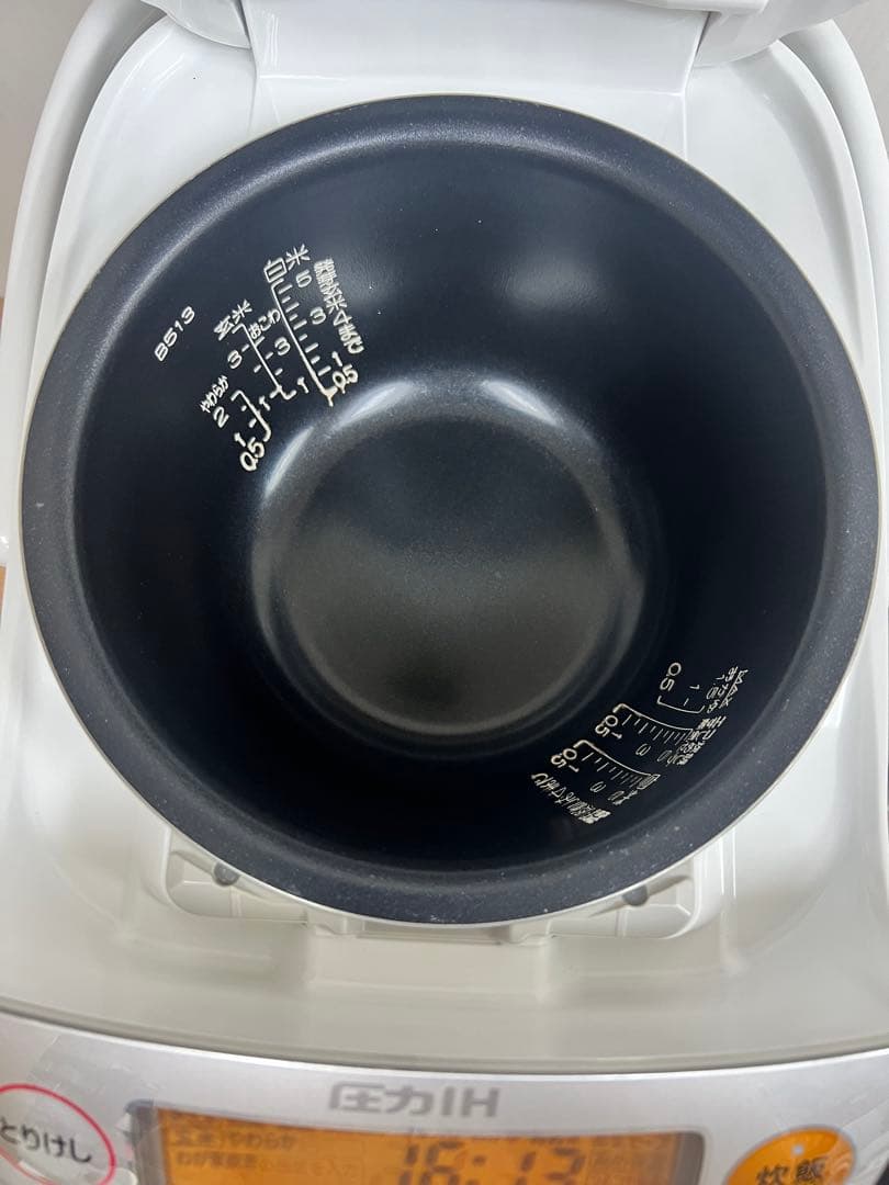 象印 圧力IH炊飯ジャー NP-BG10 1.0L（5.5合） 2017年製