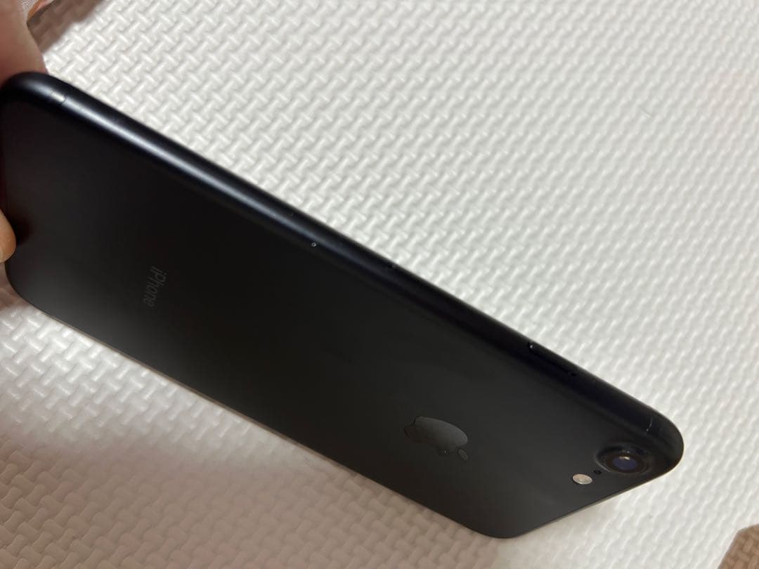 iPhone7 32GB ブラックバッテリー100