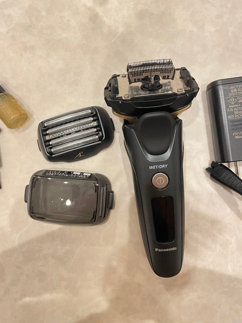 【美品】パナソニック メンズシェーバー ラムダッシュ 5枚刃 お風呂剃り 黒
